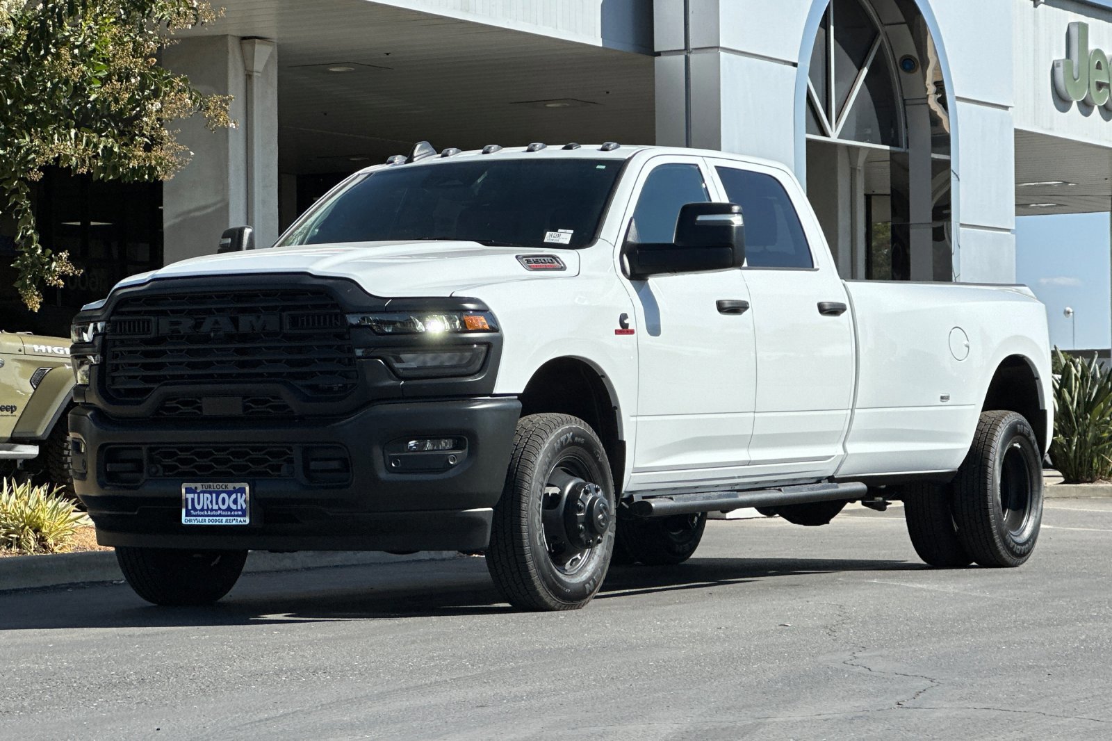 New 2026 RAM 3500 Tradesman image 8
