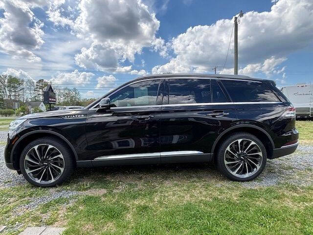 Used 2020 Lincoln Aviator Reserve w/ Equipment Group 202A AWD/4WD image 1