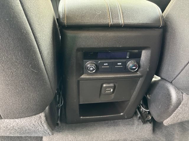 Certified 2019 Chevrolet Traverse LT FWD image 15