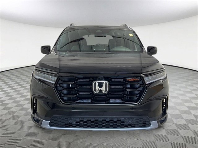New 2025 Honda Pilot TrailSport image 11