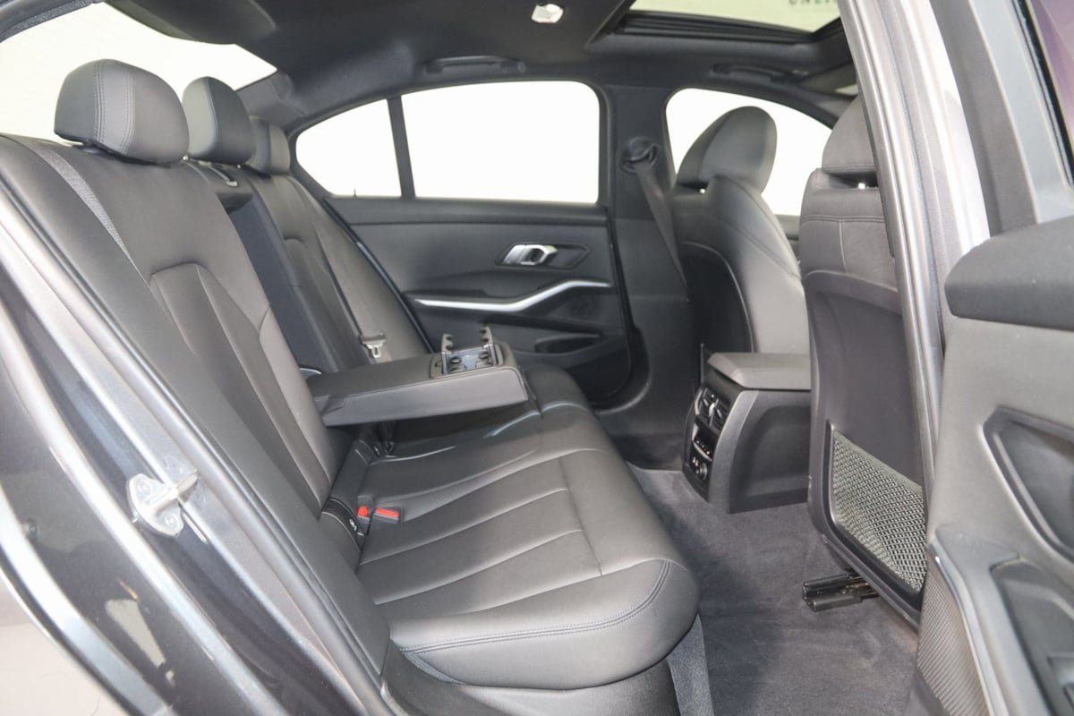 Used 2020 BMW M340i w/ Driving Assistance Package image 15