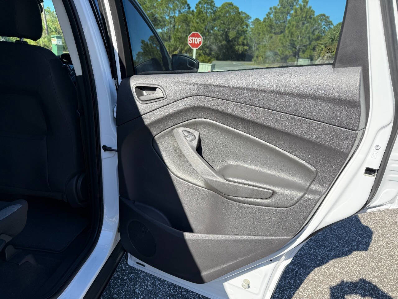 Used 2014 Ford Escape S image 15