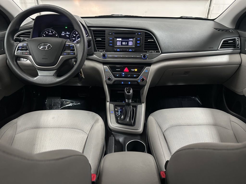 Used 2017 Hyundai Elantra SE image 23
