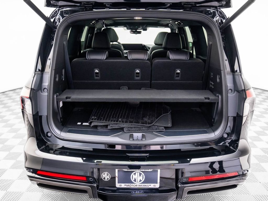 New 2026 INFINITI QX80 Autograph w/ Premium Cargo Package image 31