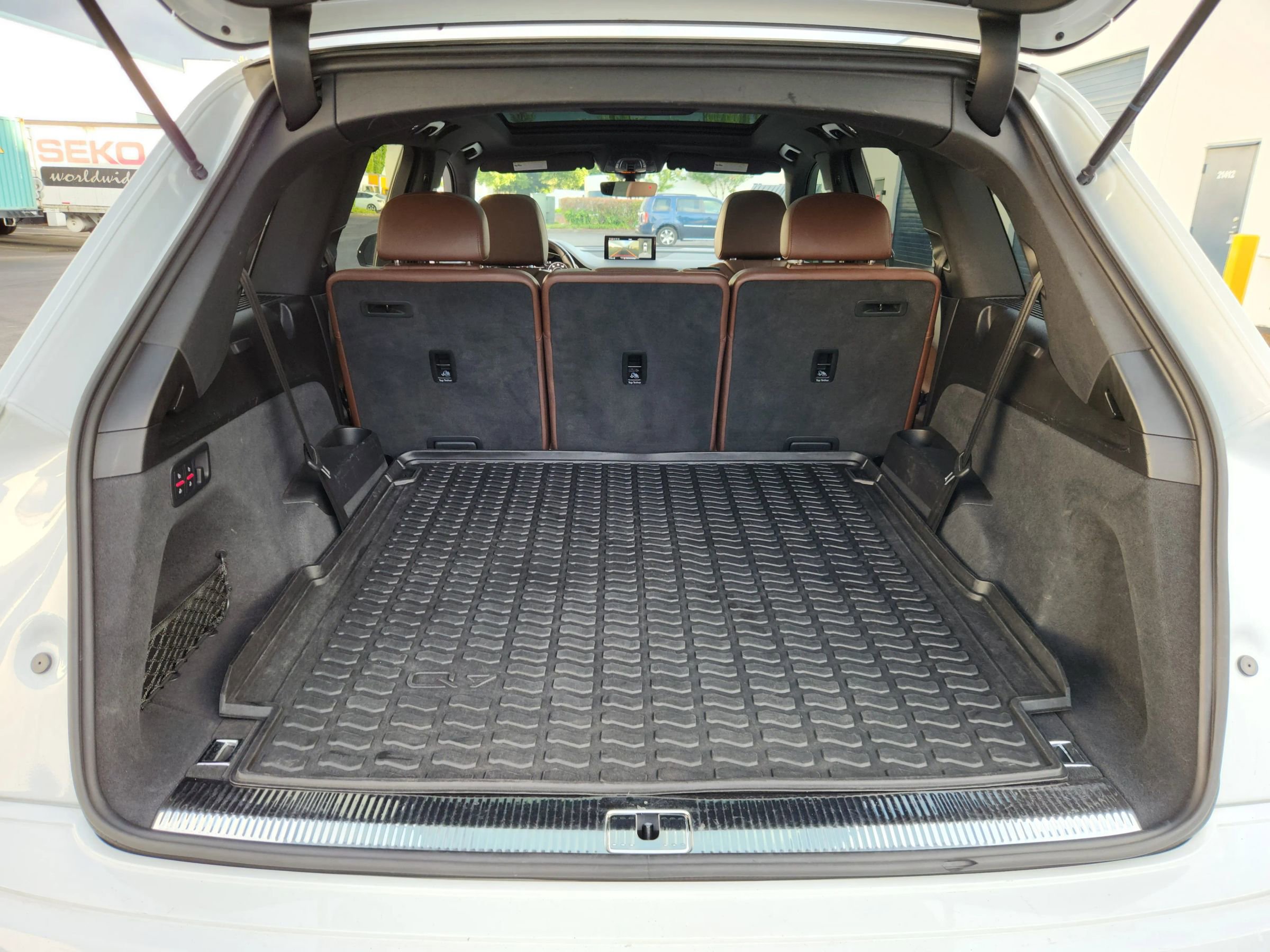 Used 2017 Audi Q7 3.0T Premium Plus image 21