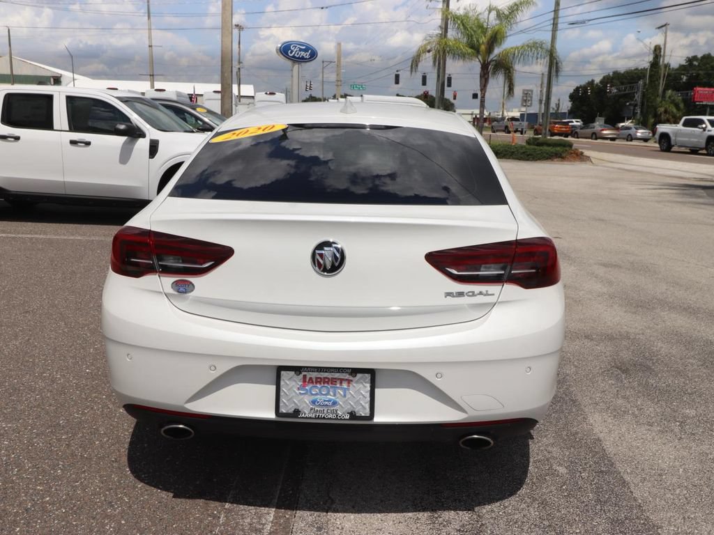 Used 2020 Buick Regal Avenir w/ Driver Confidence Package II FWD image 14
