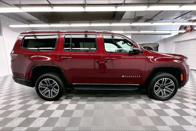 Used 2022 Jeep Wagoneer Series III AWD/4WD image 15