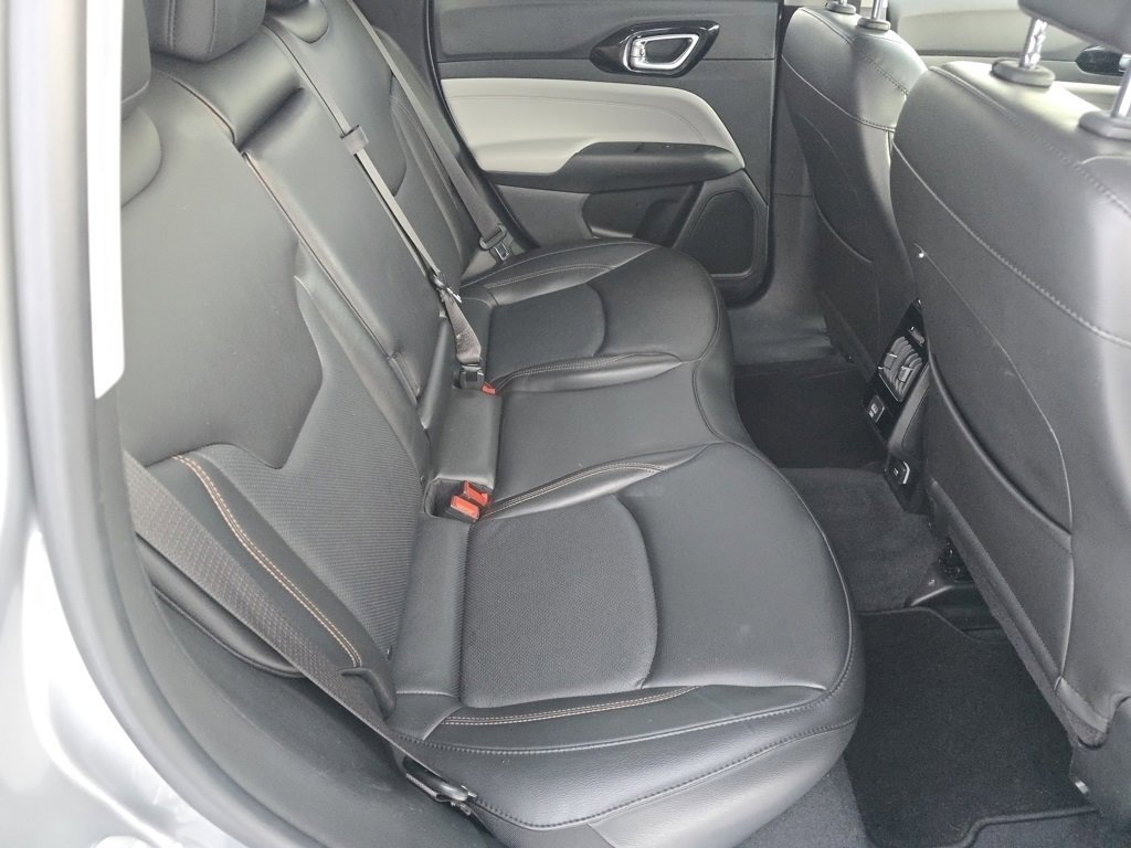 Used 2022 Jeep Compass Limited image 5