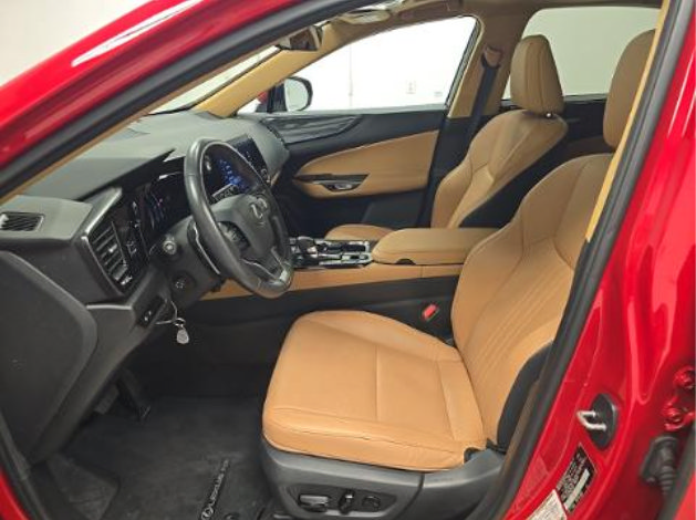 Used 2024 Lexus NX 250 FWD image 4