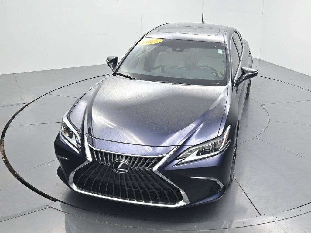 Used 2025 Lexus ES 350 w/ Premium Package FWD image 59