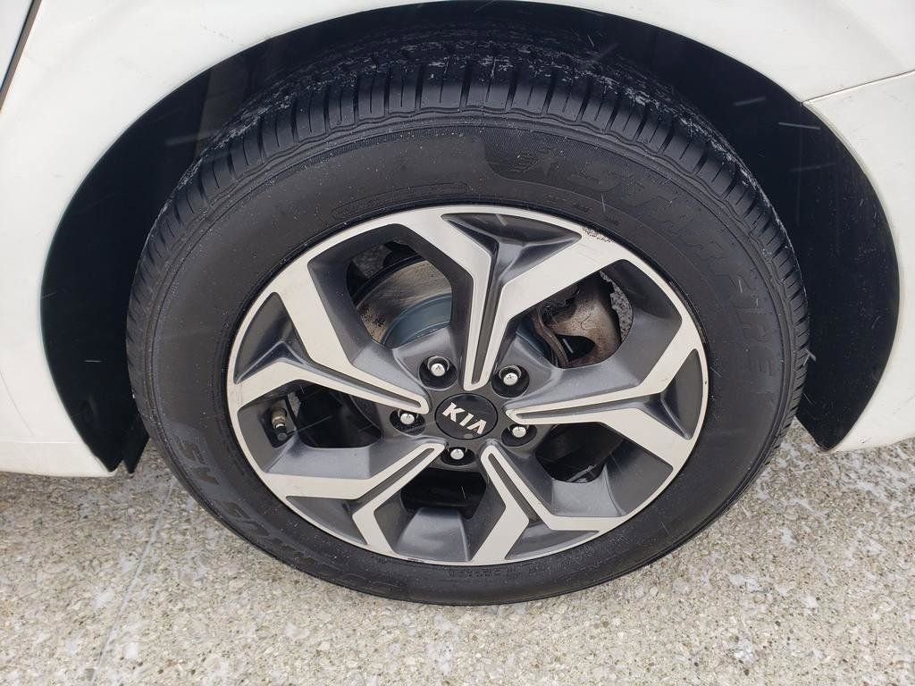 Used 2020 Kia Forte LXS image 22