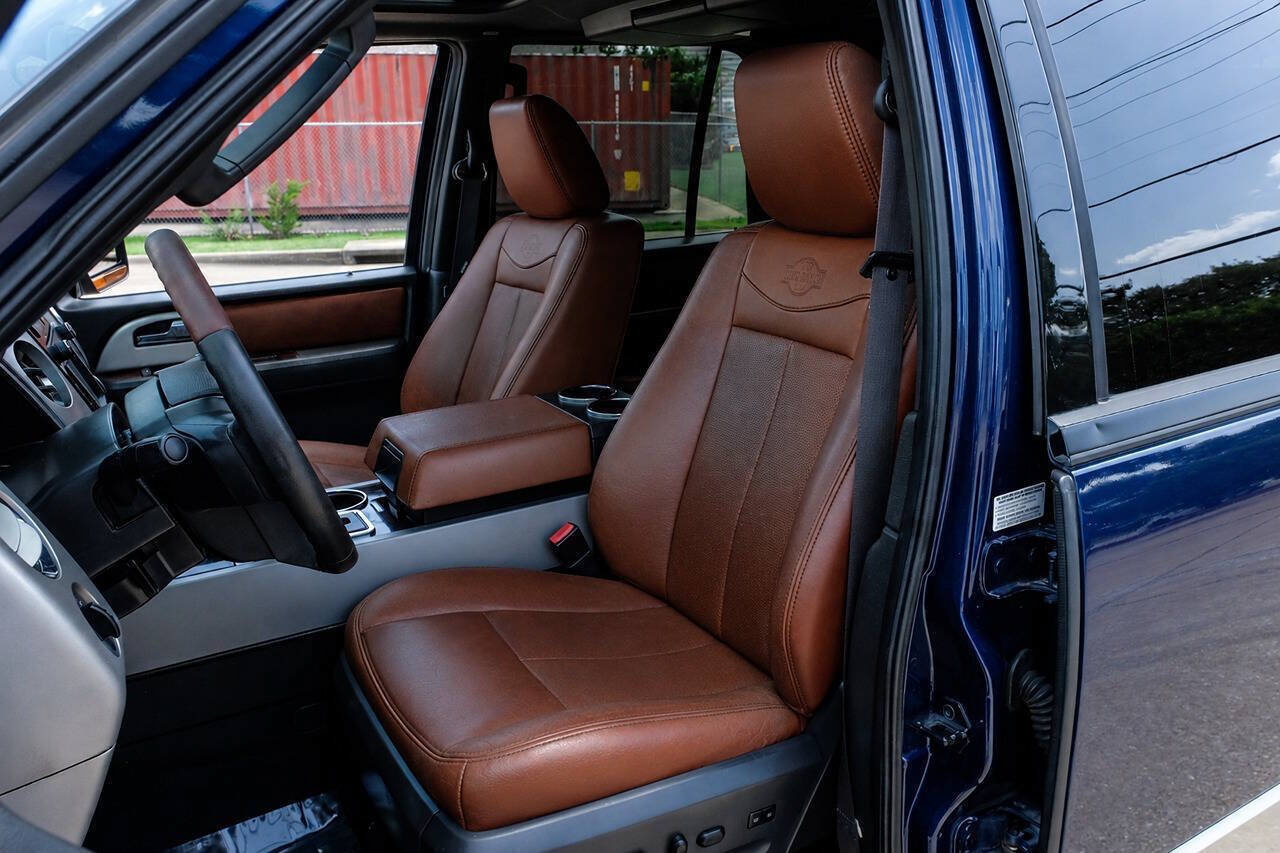 Used 2010 Ford Expedition EL 4WD image 37
