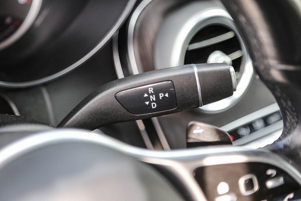 Used 2022 Mercedes-Benz GLC 300 image 19