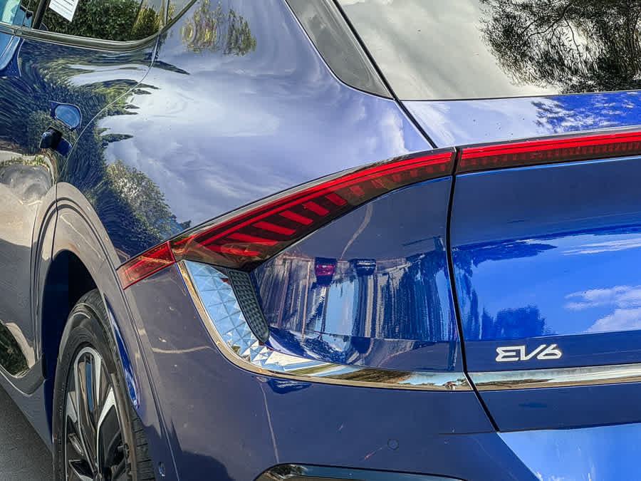 Used 2024 Kia EV6 GT-Line RWD image 9