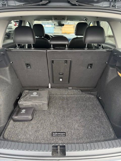 Used 2023 Volkswagen Taos SE image 10