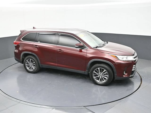 Used 2019 Toyota Highlander XLE FWD image 64