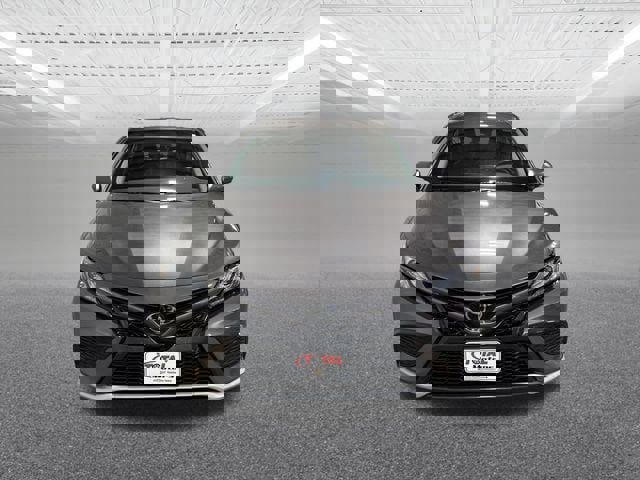 Used 2024 Toyota Camry XSE image 3