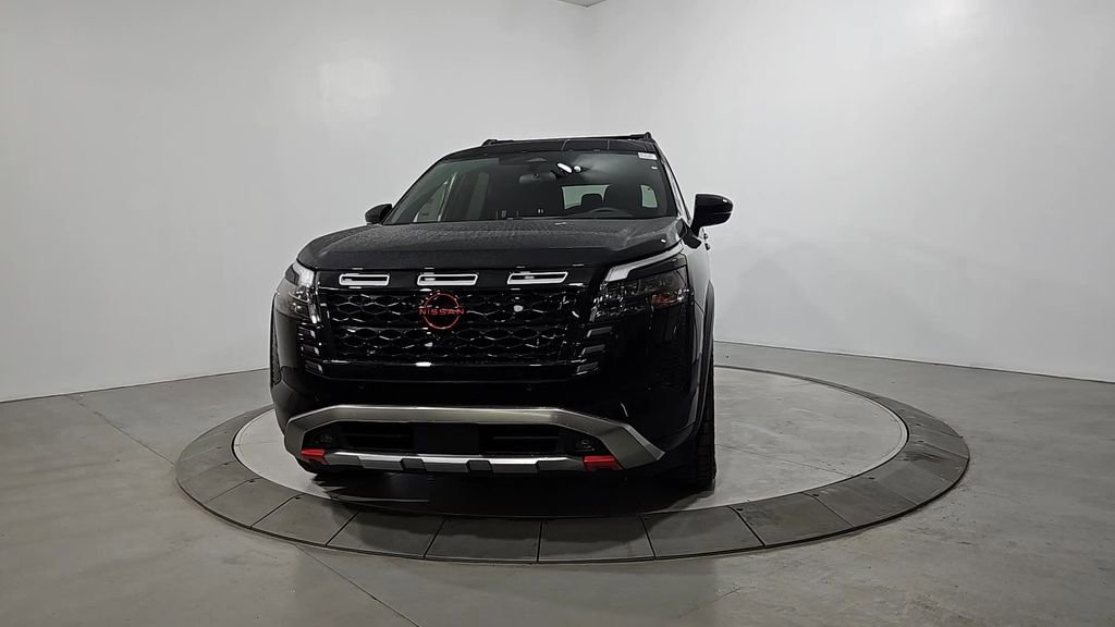 New 2026 Nissan Pathfinder SV image 9