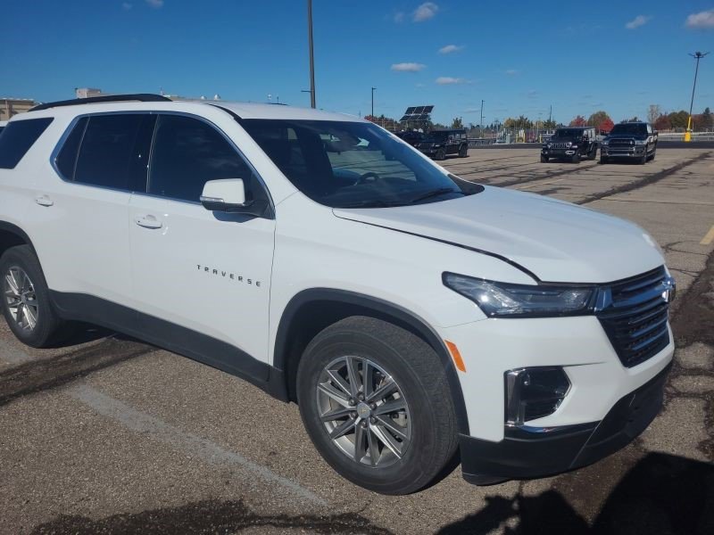 Certified 2023 Chevrolet Traverse LT w/ LPO, Floor Liner Package image 4