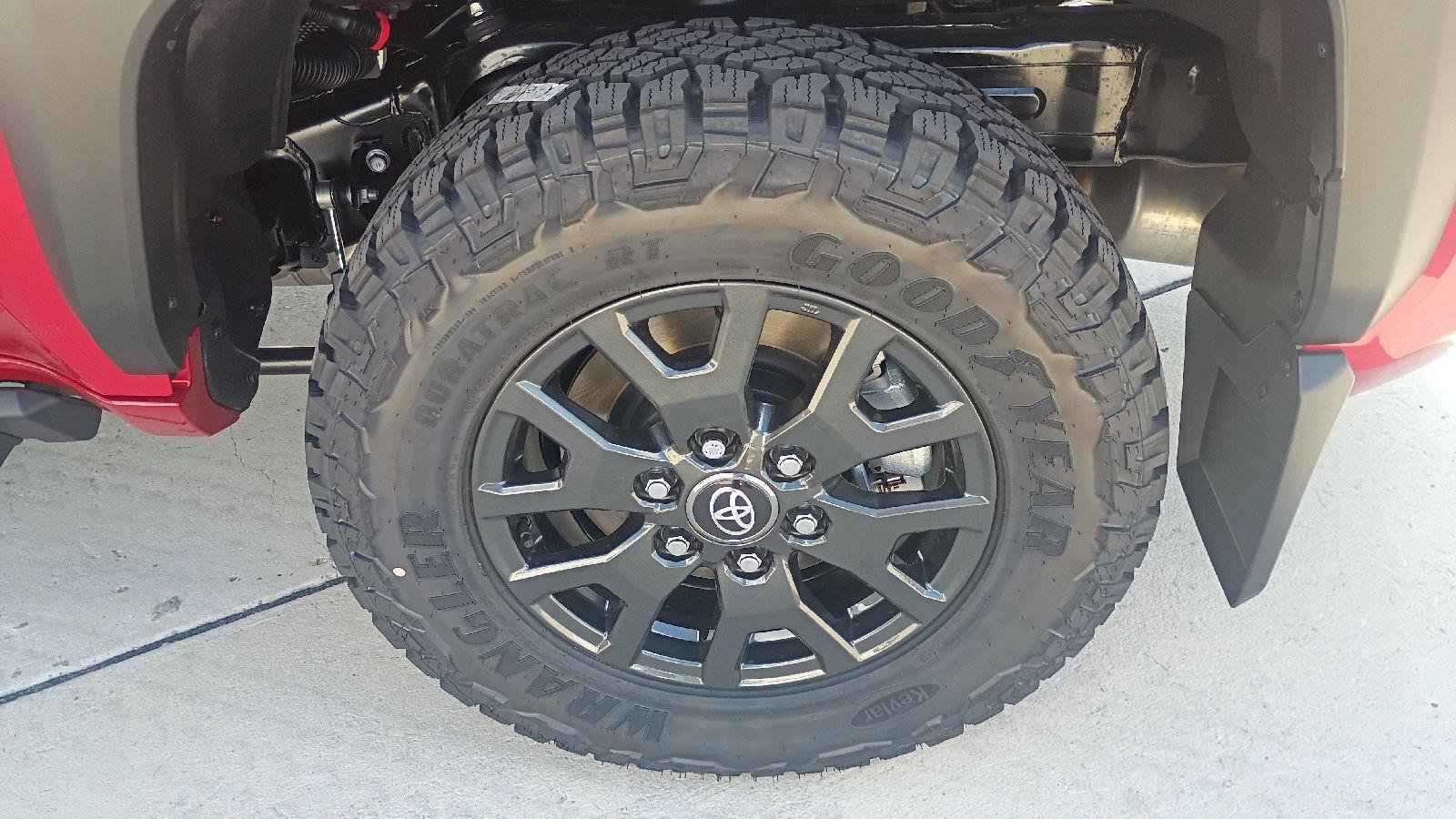 New 2026 Toyota 4Runner SR5 AWD/4WD image 24