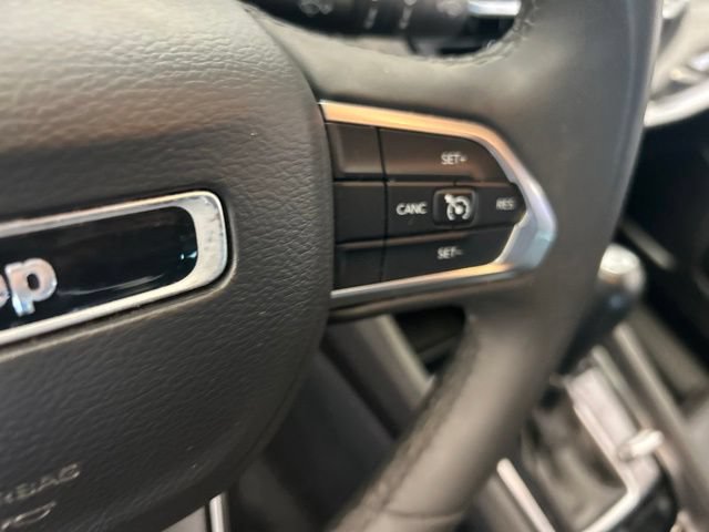 Used 2024 Jeep Compass Latitude AWD/4WD image 27