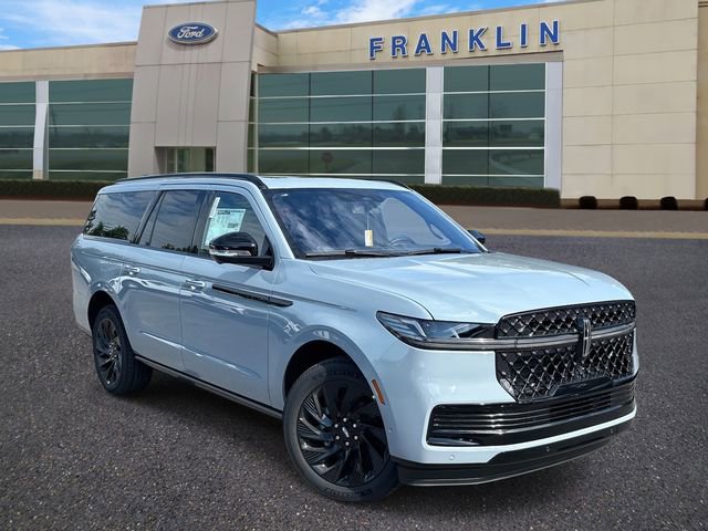 New 2025 Lincoln Navigator L Reserve w/ Jet Appearance Package
