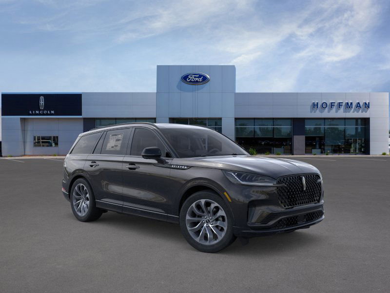 New 2026 Lincoln Aviator AWD w/ Jet Appearance Package image 7