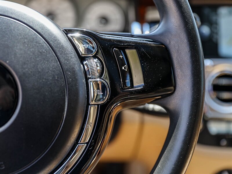 Used 2012 Rolls-Royce Ghost Extended Wheelbase RWD image 44
