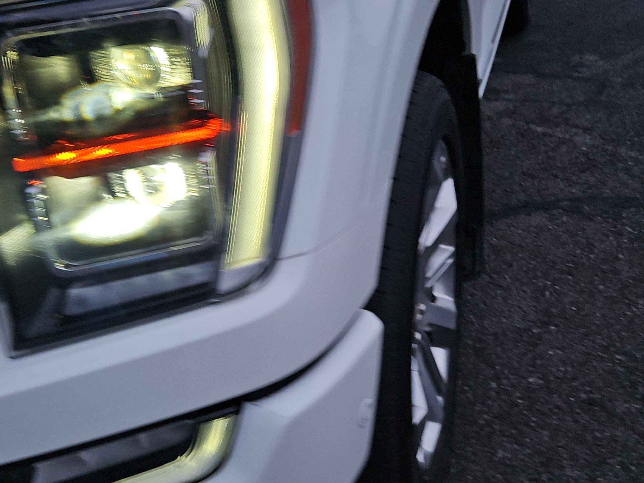 Used 2023 Ford F150 Limited image 13