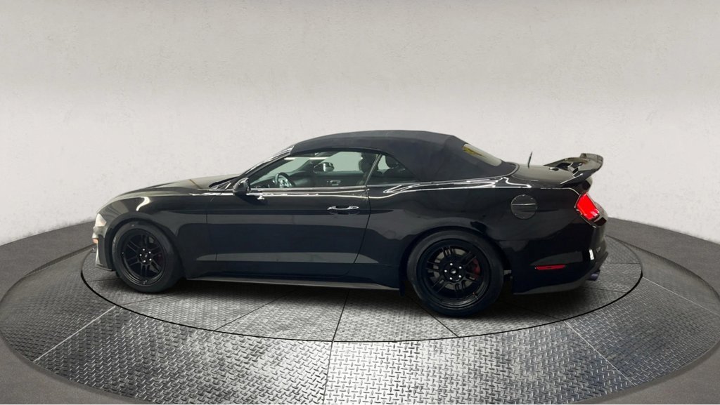 Used 2020 Ford Mustang Premium image 5