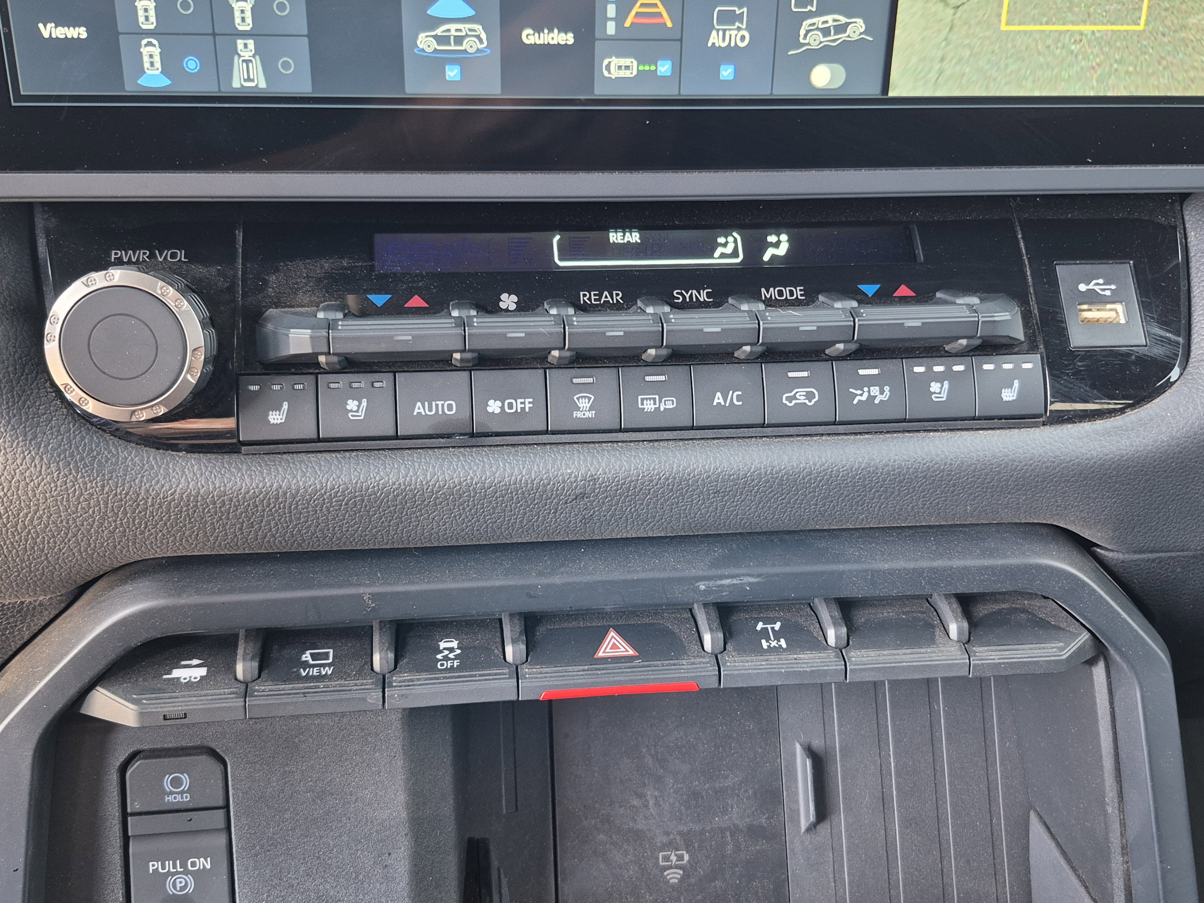 Used 2025 Toyota Sequoia TRD Pro AWD/4WD image 31