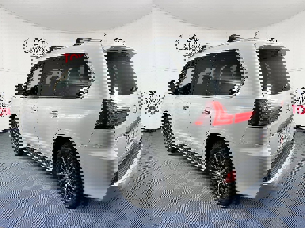 Used 2018 Lexus LX 570 4WD image 5