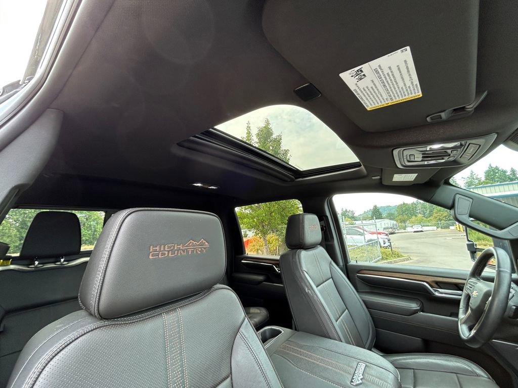 Used 2024 Chevrolet Silverado 2500 High Country w/ High Country Premium Package image 27