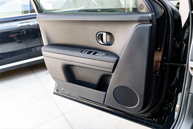 New 2026 Hyundai Ioniq 5 SE image 17