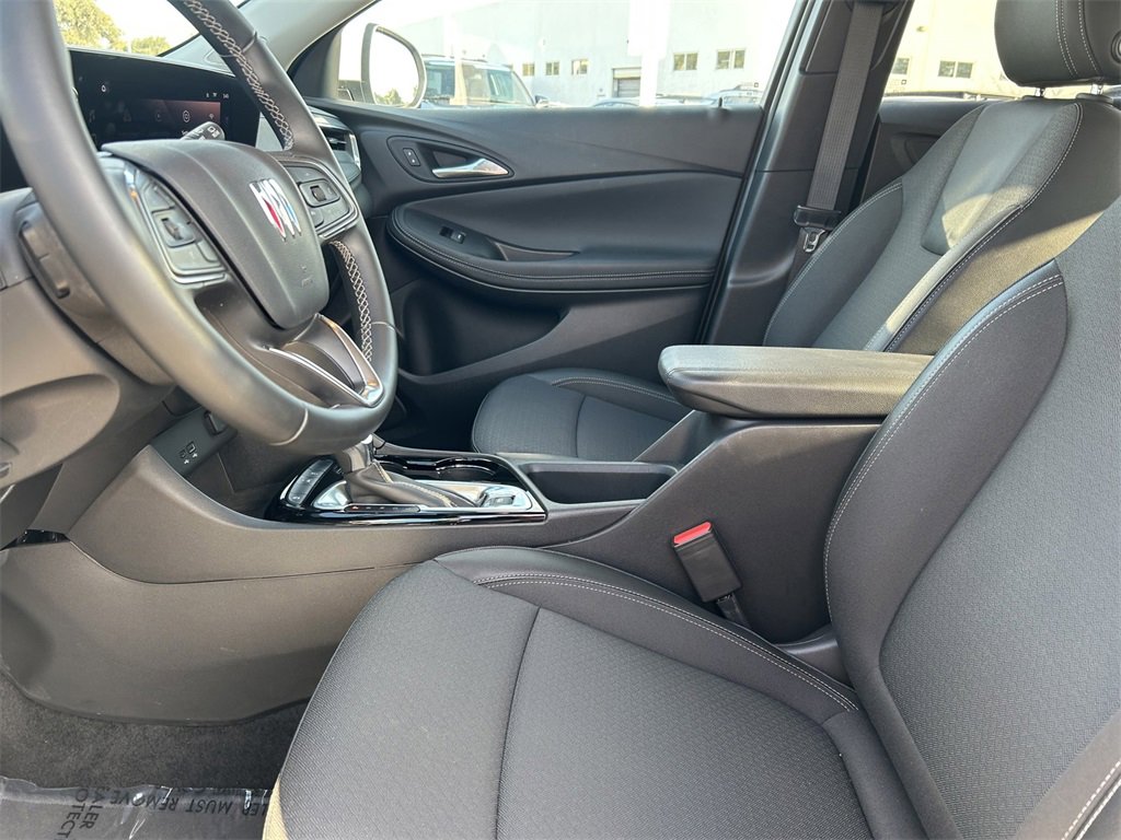 Used 2025 Buick Encore GX Preferred image 11