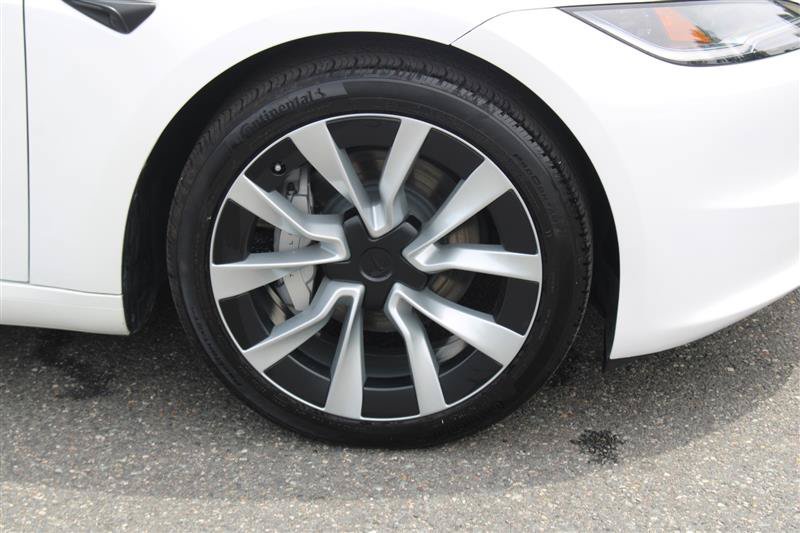 Used 2024 Tesla Model 3 Long Range RWD image 9