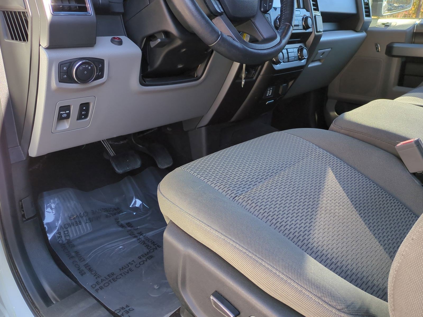 Used 2018 Ford F150 XLT w/ Equipment Group 301A Mid image 17