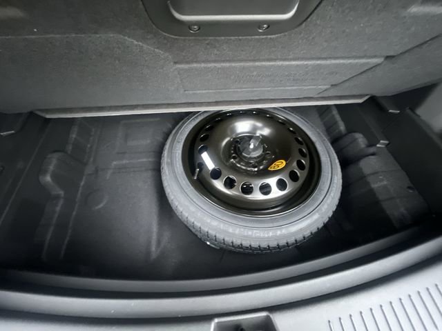 Certified 2023 Buick Encore GX Essence w/ Experience Buick Package image 24