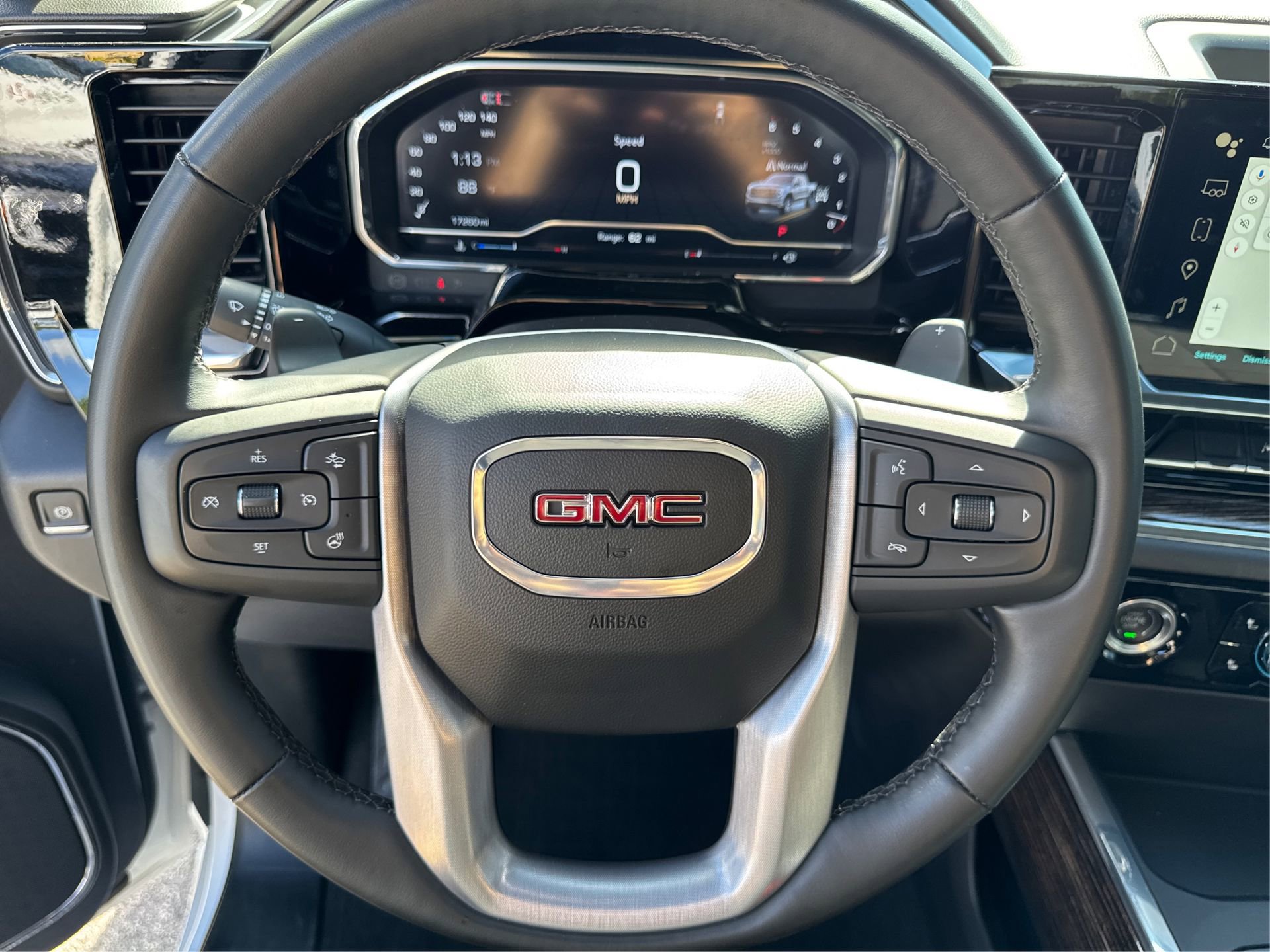 Used 2024 GMC Sierra 1500 Elevation w/ LPO, Elevation Black Package image 22