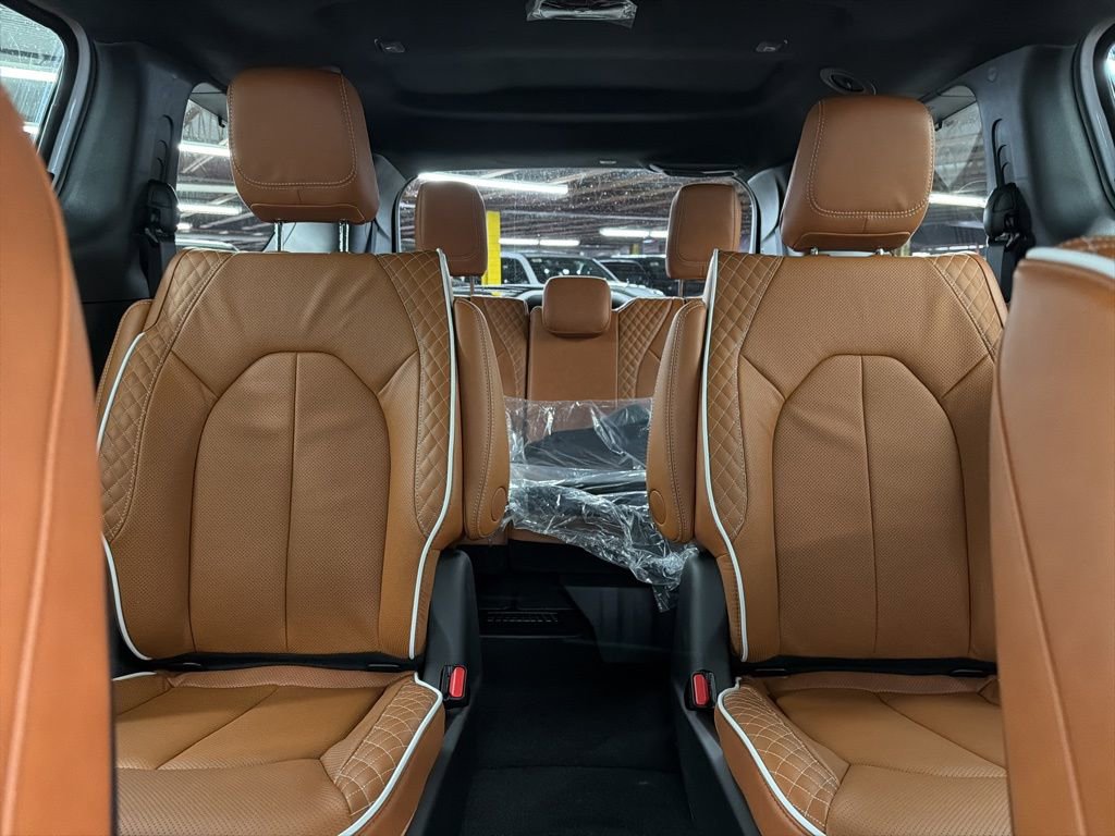 New 2026 Chrysler Pacifica Pinnacle image 20