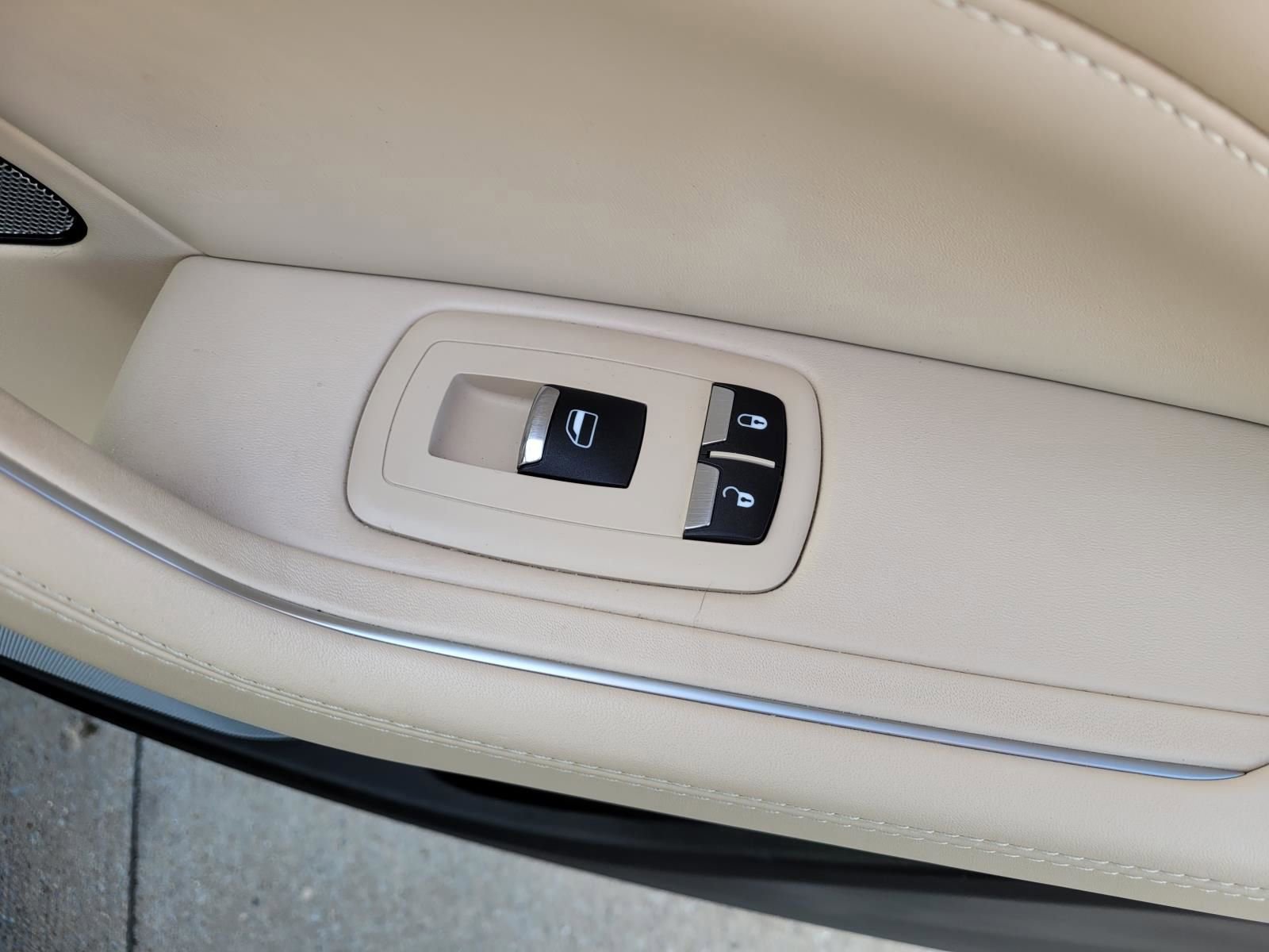 Used 2019 Maserati Levante GranLusso image 8