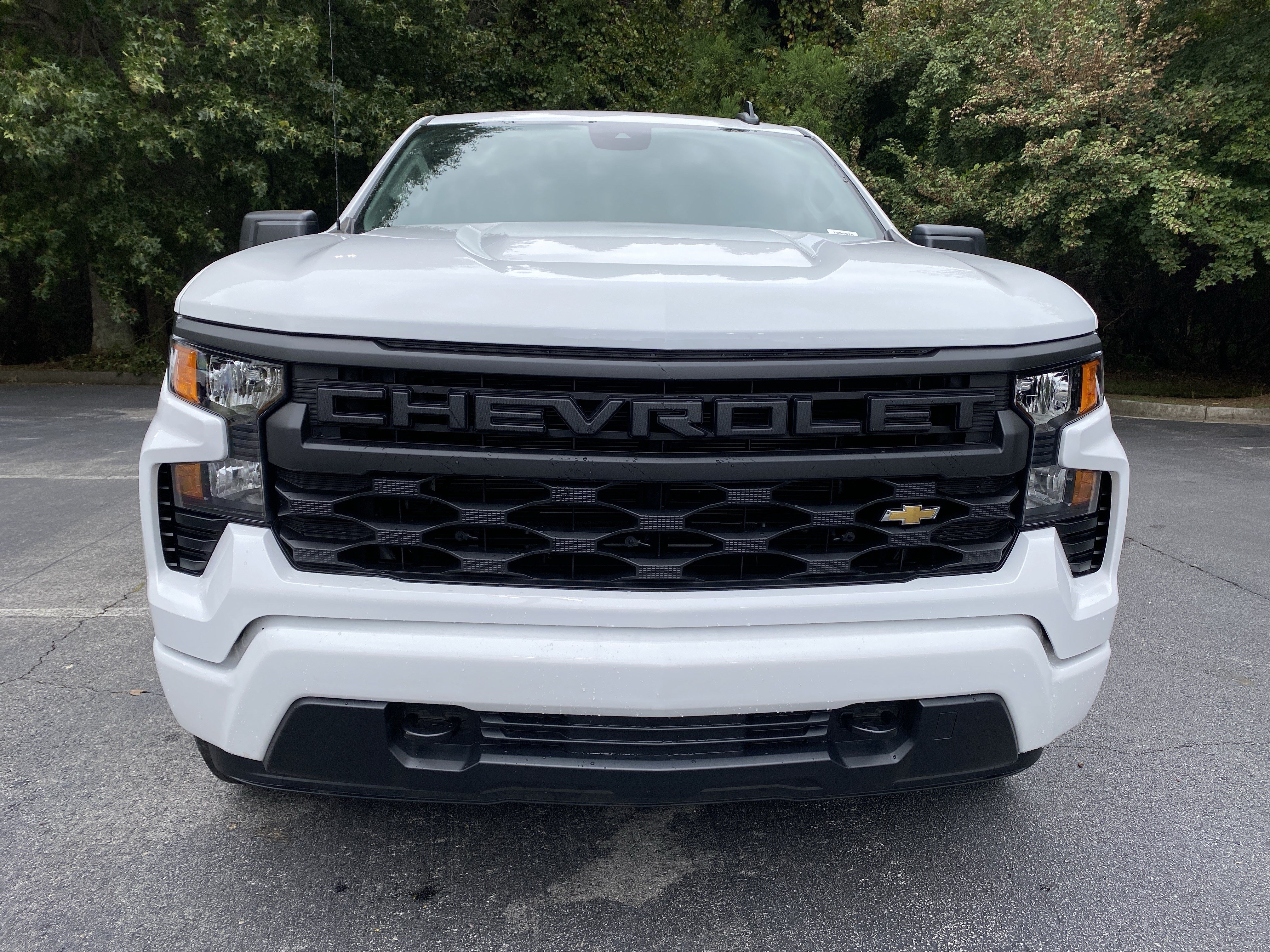 Used 2026 Chevrolet Silverado 1500 Custom AWD/4WD image 3