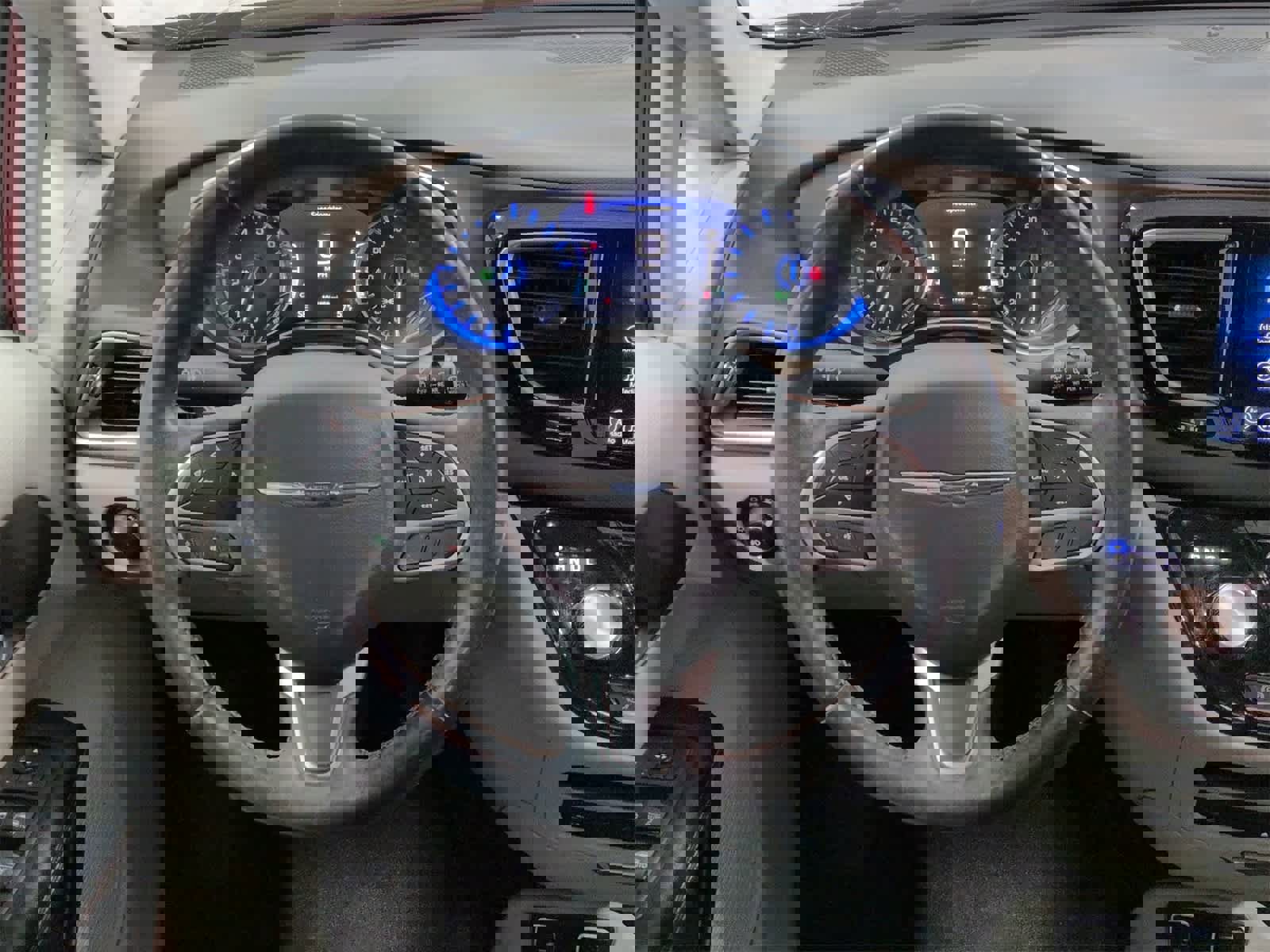 Certified 2017 Chrysler Pacifica Touring-L Plus image 24