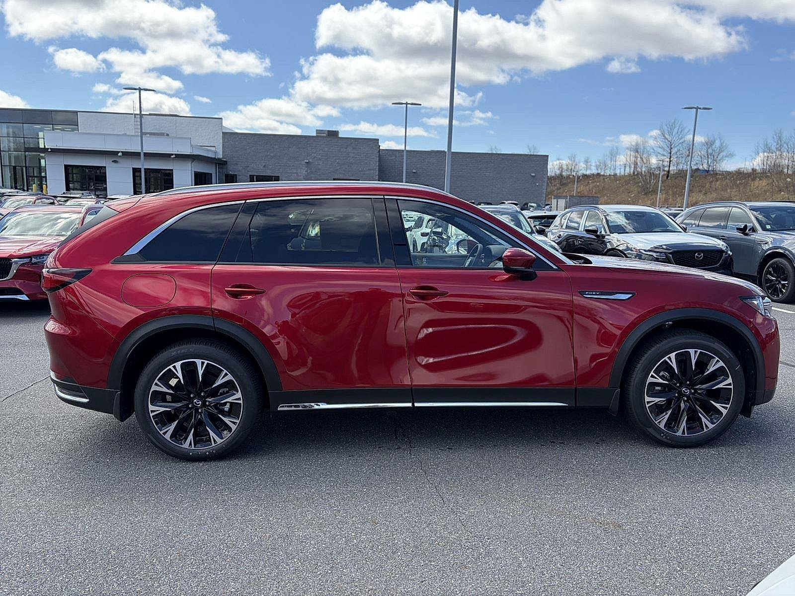New 2026 MAZDA CX-90 Plug-In Hybrid w/ Premium Plus AWD/4WD image 2