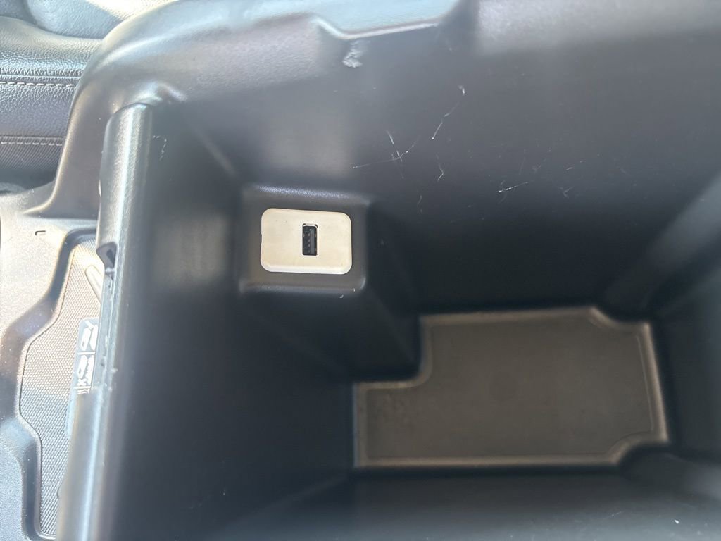 Used 2018 Chevrolet Colorado ZR2 image 41