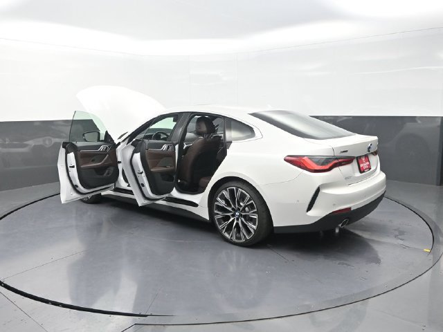 Used 2023 BMW 430i Gran Coupe xDrive w/ Premium Package AWD/4WD image 43