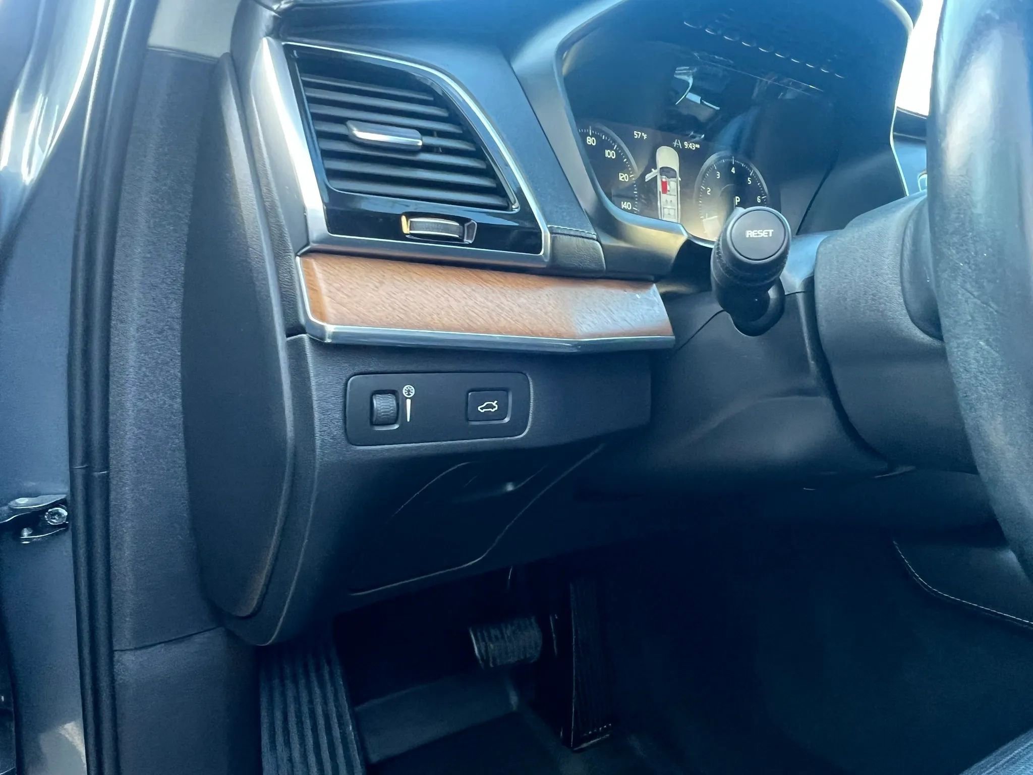 Used 2017 Volvo XC90 T6 Inscription AWD/4WD image 24