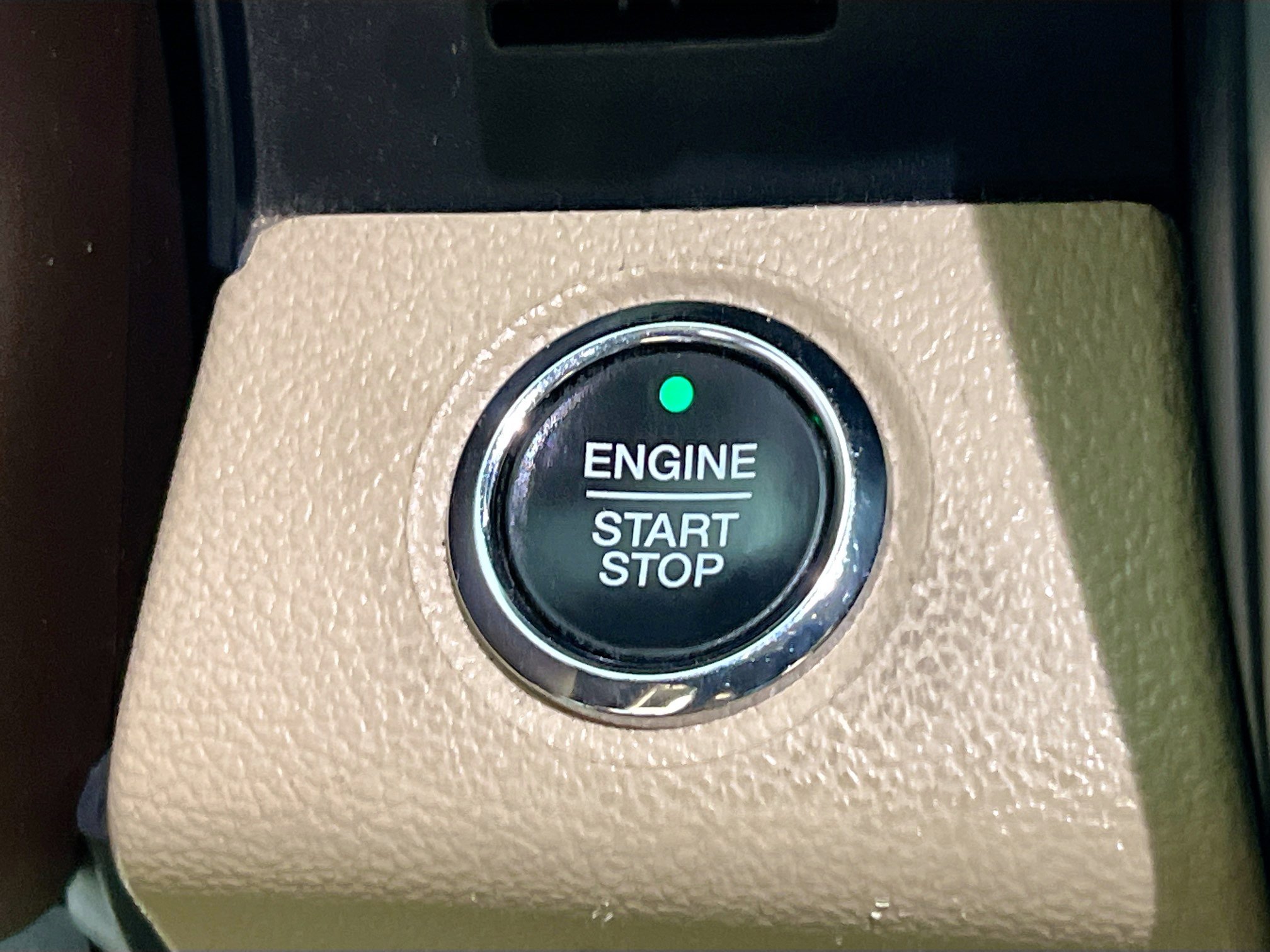 Used 2018 Ford F150 Lariat w/ Equipment Group 502A Luxury image 24