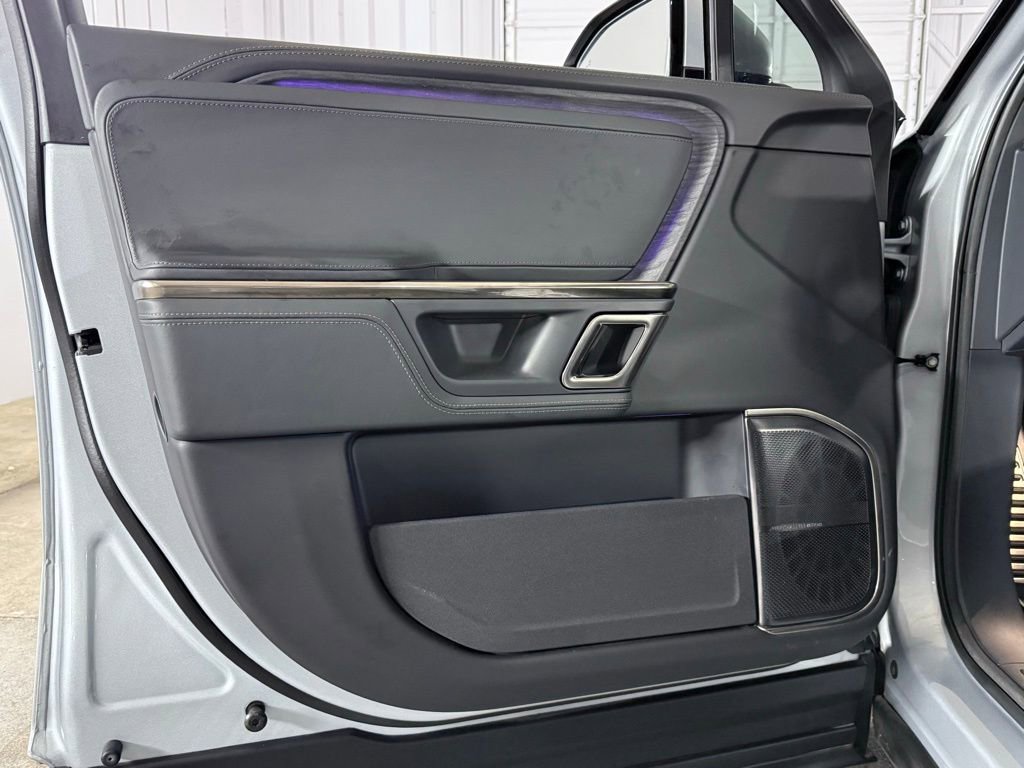 Used 2022 Rivian R1T Adventure image 20