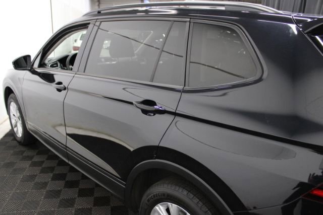 Used 2018 Volkswagen Tiguan S FWD image 8
